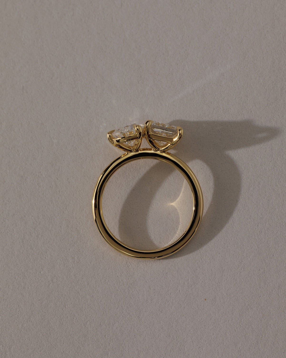 Svea - Pear and Princess Claw Toi et Moi Engagement Ring - Platinum