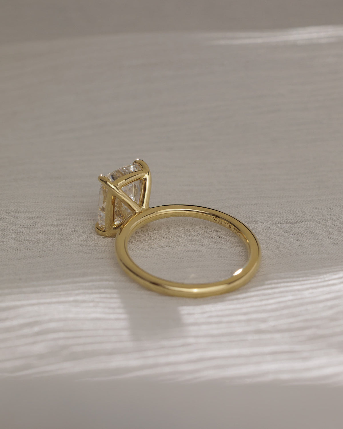 Leonora - Elongated Cushion Claw Solitaire Engagement Ring - Platinum
