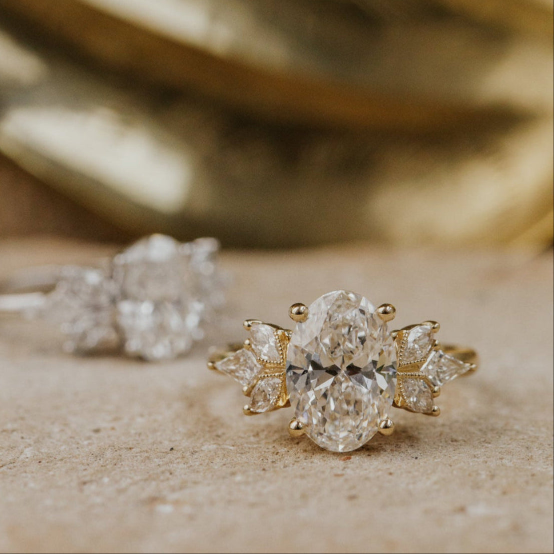 The Lantana Oval Ring