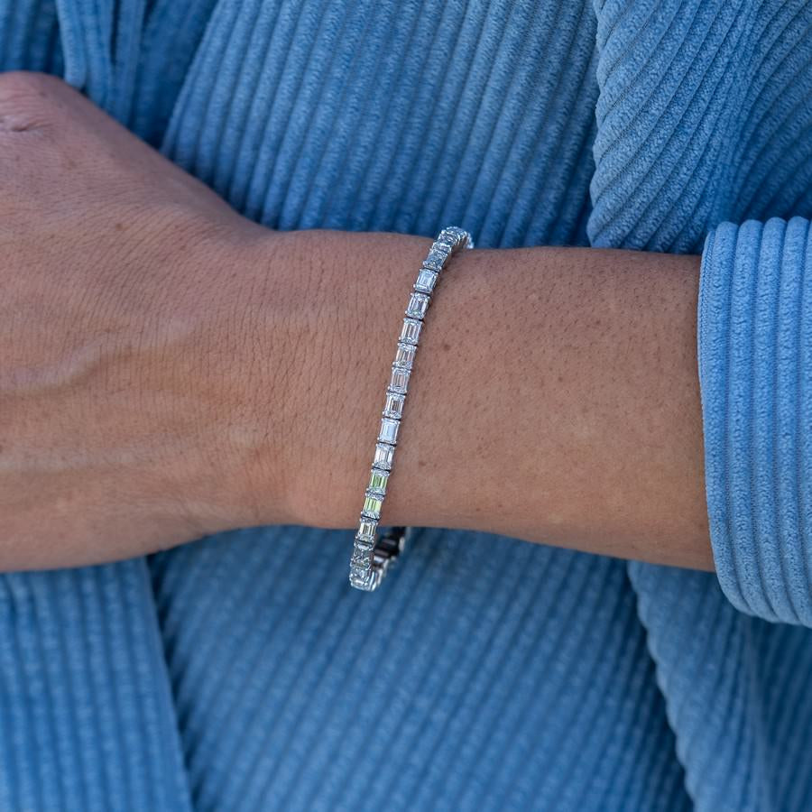 14K White Gold East-West Emerald Cut Tennis Bracelet