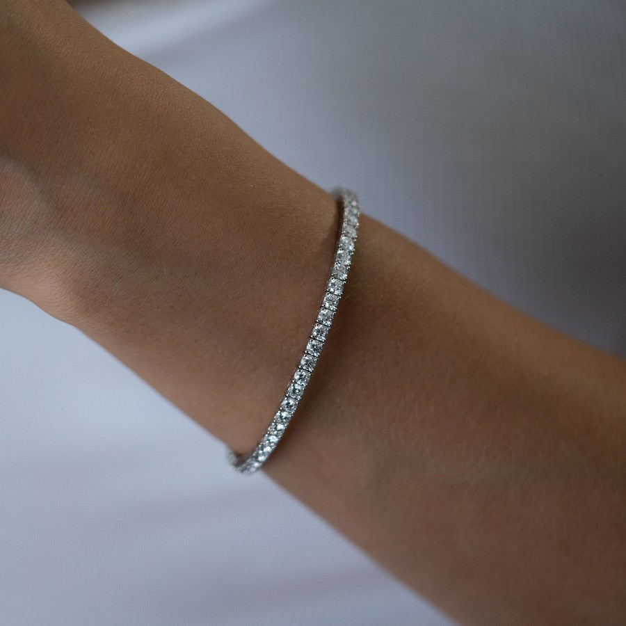 14K White Gold Fullway Flex Bangle