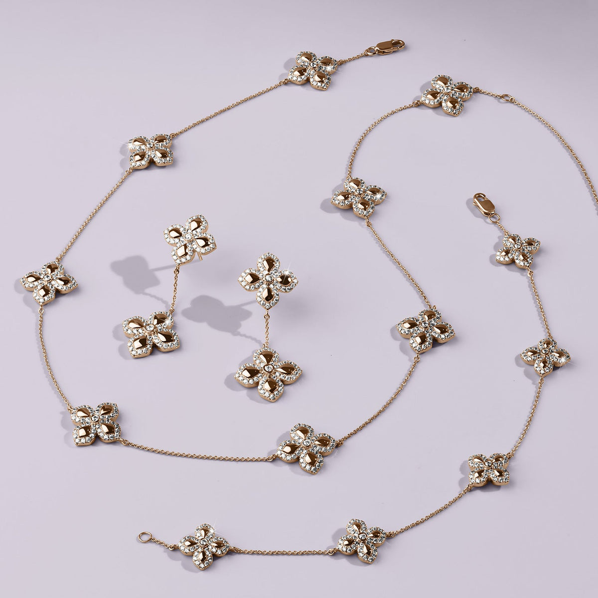 La Fleur Petite Diamond Contour Stationed Necklace