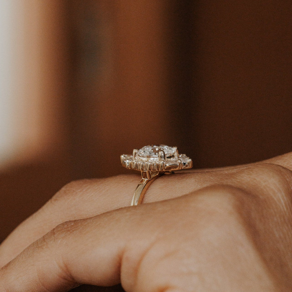 The Lori Round Ring