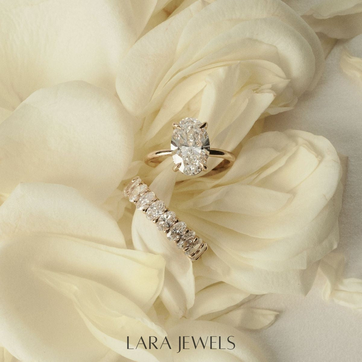 1.0-4.0 CT Oval Lab Grown Diamond Solitaire Engagement Ring