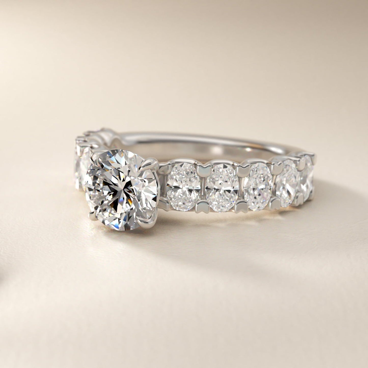 Oval-Cut Diamond Engagement Ring in 18k White Gold - Round Center