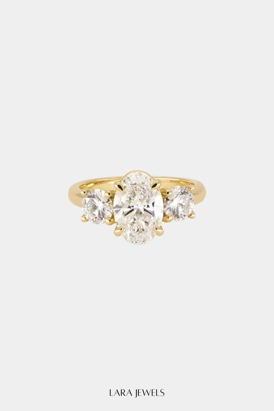 Solitaire, Halo, or Trilogy: How to Choose Your Engagement Ring Style