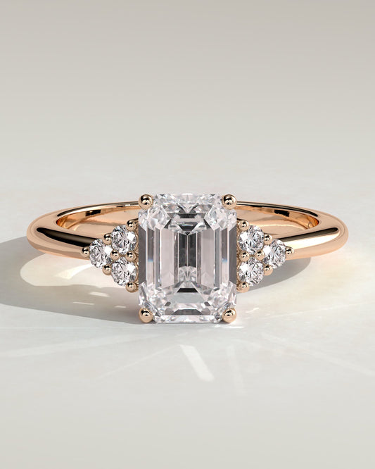 Martina - Emerald Claw Solitaire with Round Shoulder Stones Engagement Ring - Rose Gold