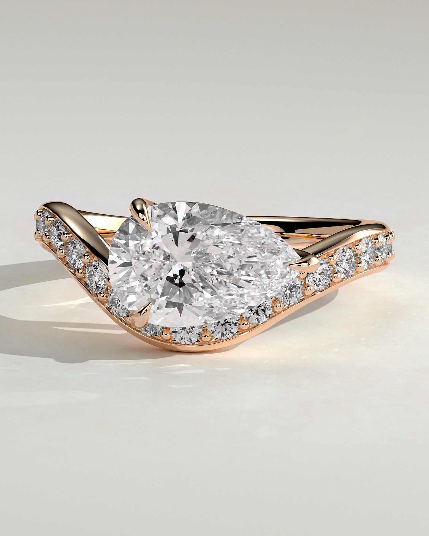 Eliza - Pear Claw Solitaire with Bead Set Pave Wave Band and East West Setting Engagement Ring - Rose Gold - Rose Gold 2ct