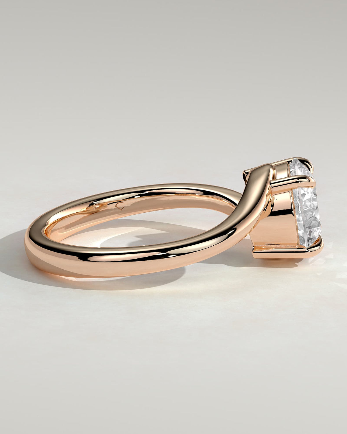 Kimia - Round Claw Solitaire with Bypass Band Engagement Ring - Rose Gold