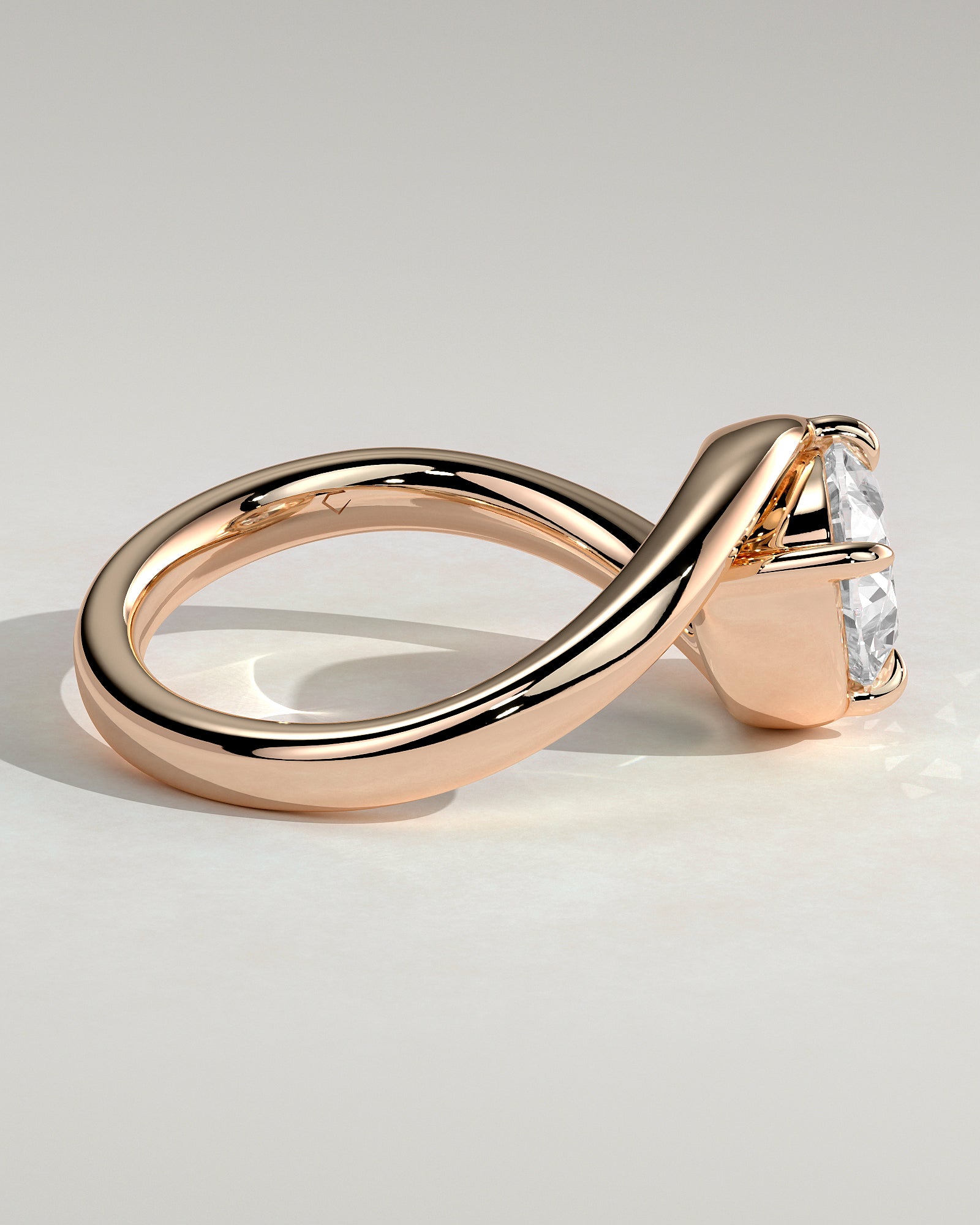 Casey - Oval East West Claw Solitaire with Bypass Band  Engagement Ring - Rose Gold - Rose Gold 2ct
