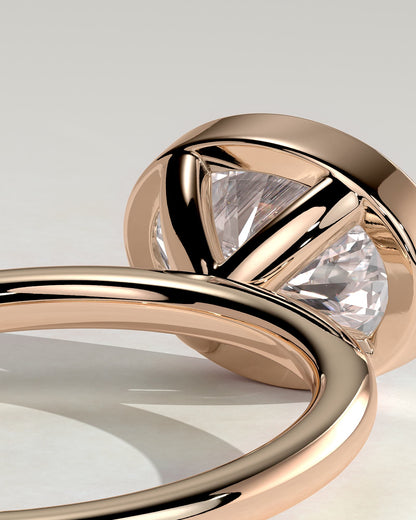 Erin - Oval East West Bezel Solitaire  Engagement Ring - Rose Gold