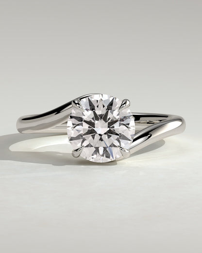Kimia - Round Claw Solitaire with Bypass Band Engagement Ring - White Gold