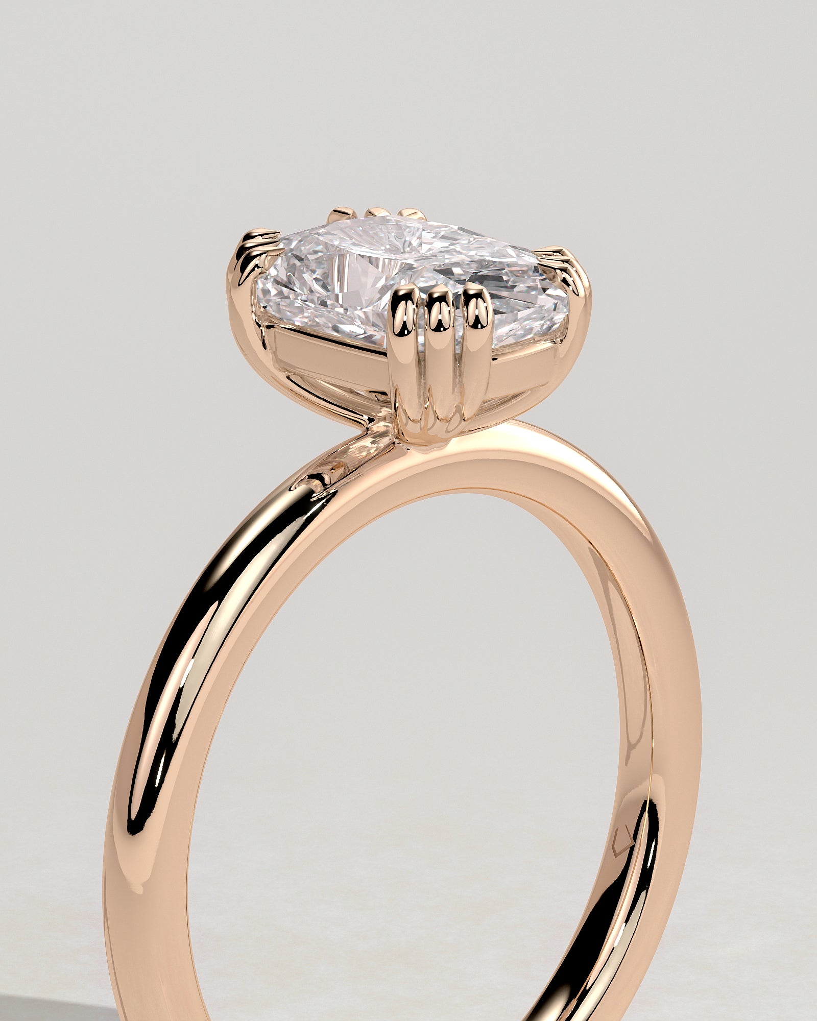 Helena - Elongated Cushion Triple Claw Solitaire Engagement Ring - Rose Gold - Rose Gold 2ct