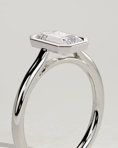 Journee - Statement Emerald Bezel Solitaire with Open Cathedral High Setting Engagement Ring - White Gold