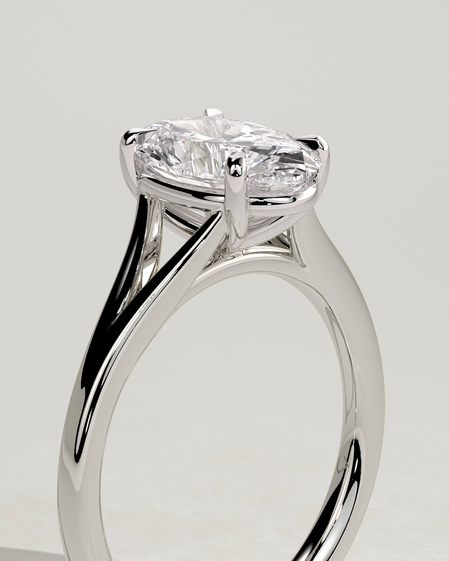 Blair - Oval Claw Solitaire with Split Shank and Cathedral High Setting Engagement Ring - Platinum - White Gold / Platinum 2ct