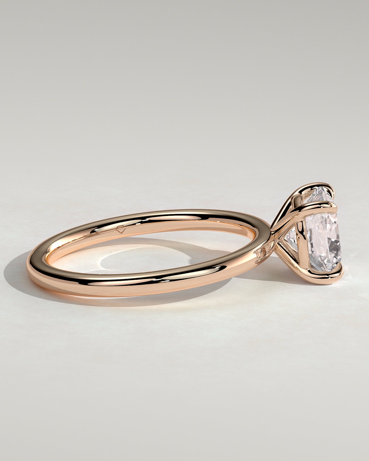 Hazel - Cushion Claw Solitaire Engagement Ring - Rose Gold - Rose Gold 2ct
