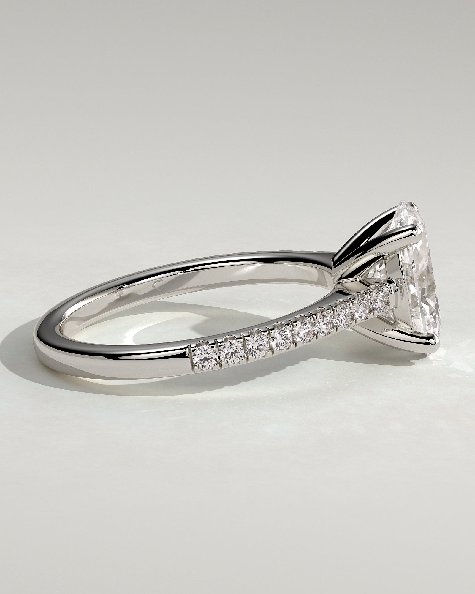 Eloise - Oval Claw Solitaire with Pave Band and Solid Cathedral Low Setting Engagement Ring - Platinum - White Gold / Platinum 2ct