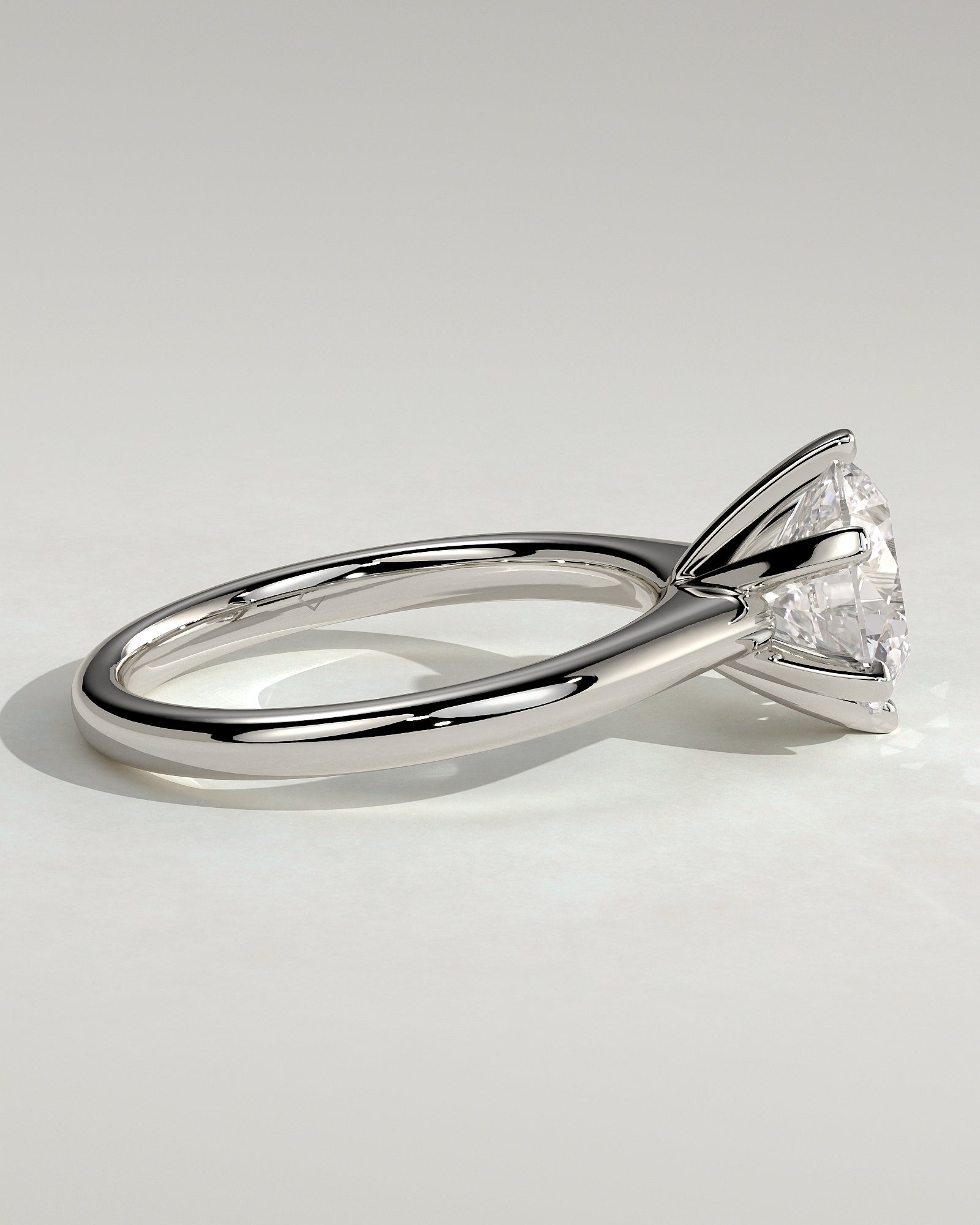 Gabrielle - Round Claw Solitaire with Square Tips and Solid Cathedral High Setting Engagement Ring - Platinum - White Gold / Platinum 2ct