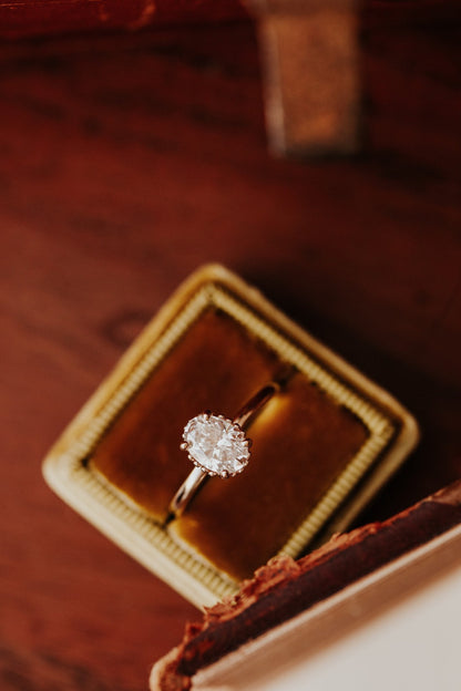 The Charlotte Oval Solitaire
