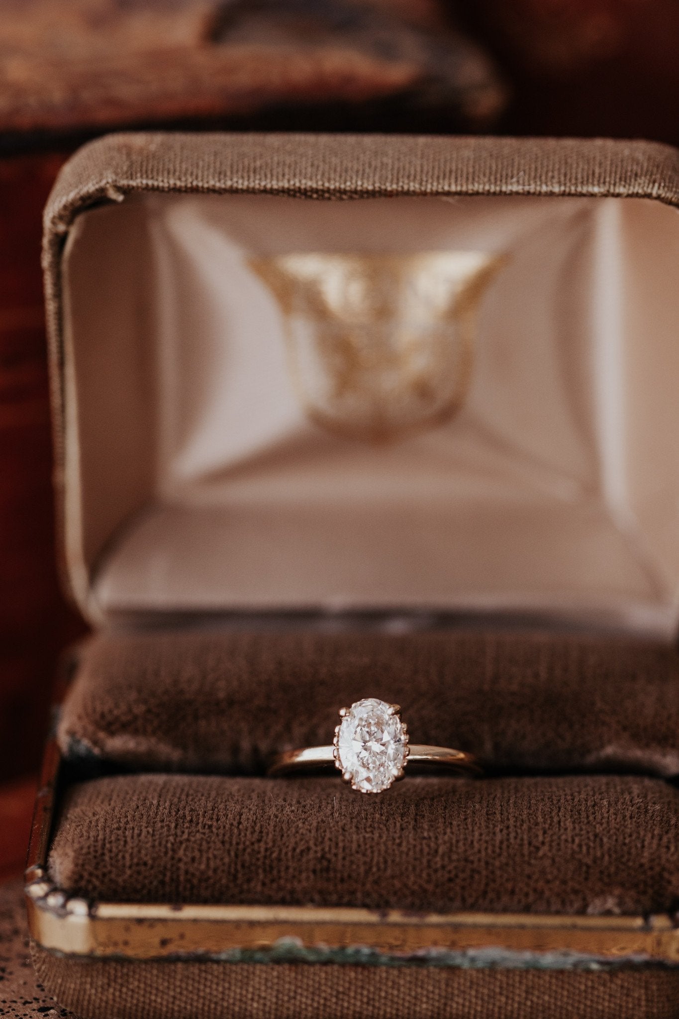 The Charlotte Oval Solitaire