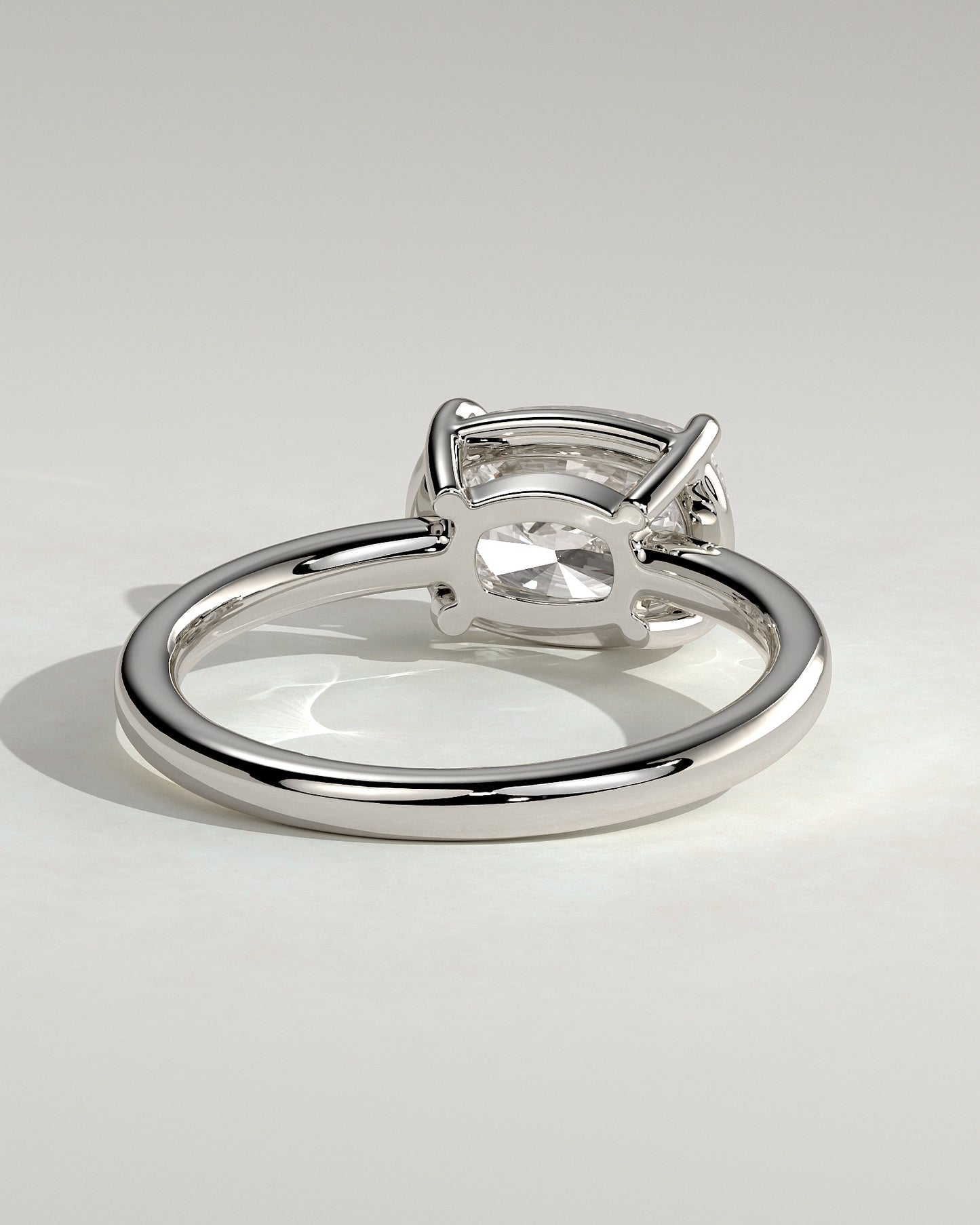 Daya - Elongated Cushion East West Claw Solitaire with Bezel Frame Engagement Ring - Platinum - White Gold / Platinum 2ct