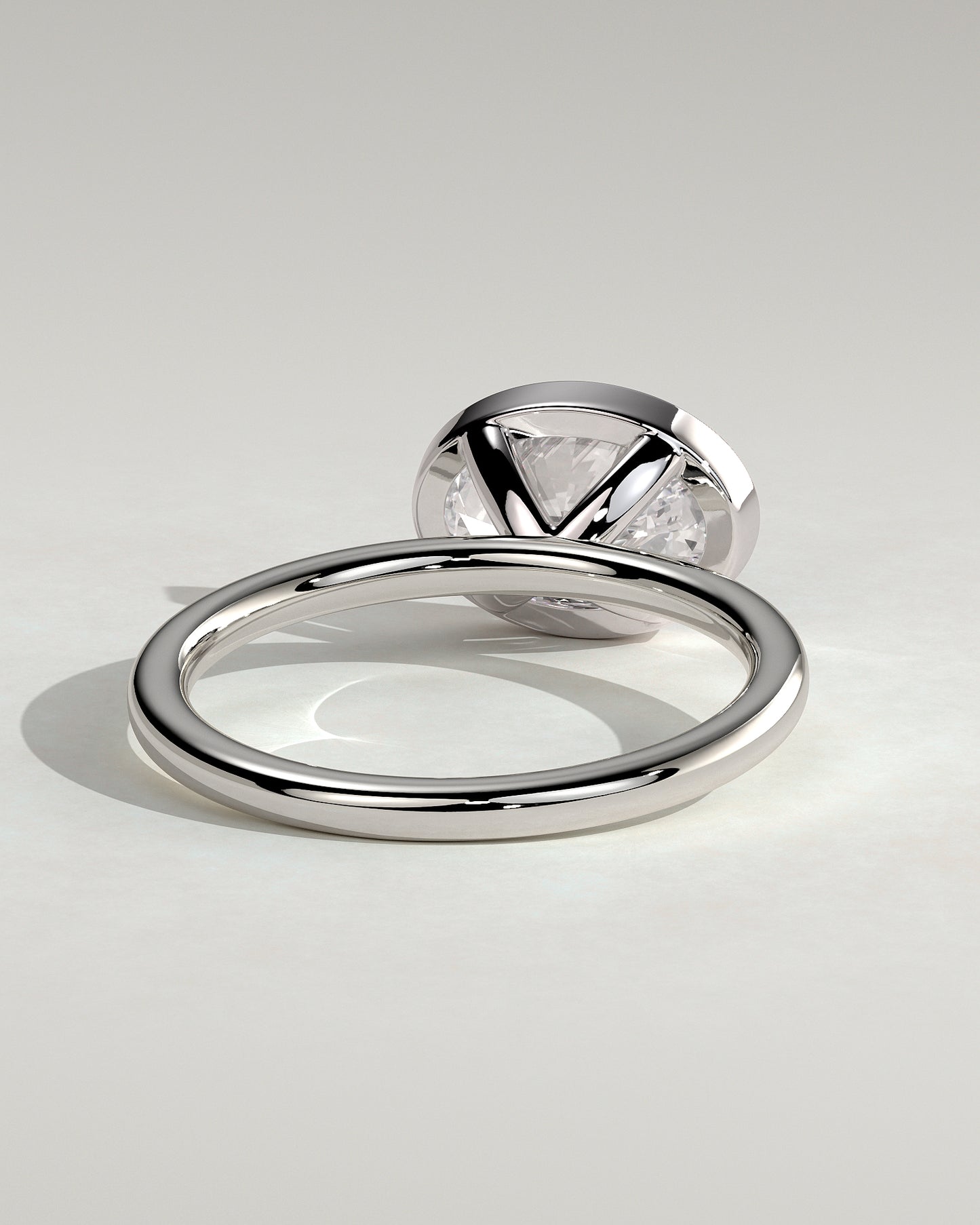 Erin - Oval East West Bezel Solitaire  Engagement Ring - Platinum - White Gold / Platinum 2ct
