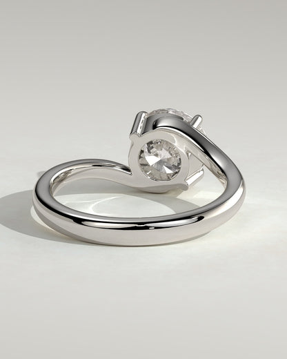 Kimia - Round Claw Solitaire with Bypass Band Engagement Ring - Platinum