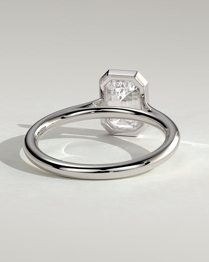 Journee - Statement Emerald Bezel Solitaire with Open Cathedral High Setting Engagement Ring - Platinum