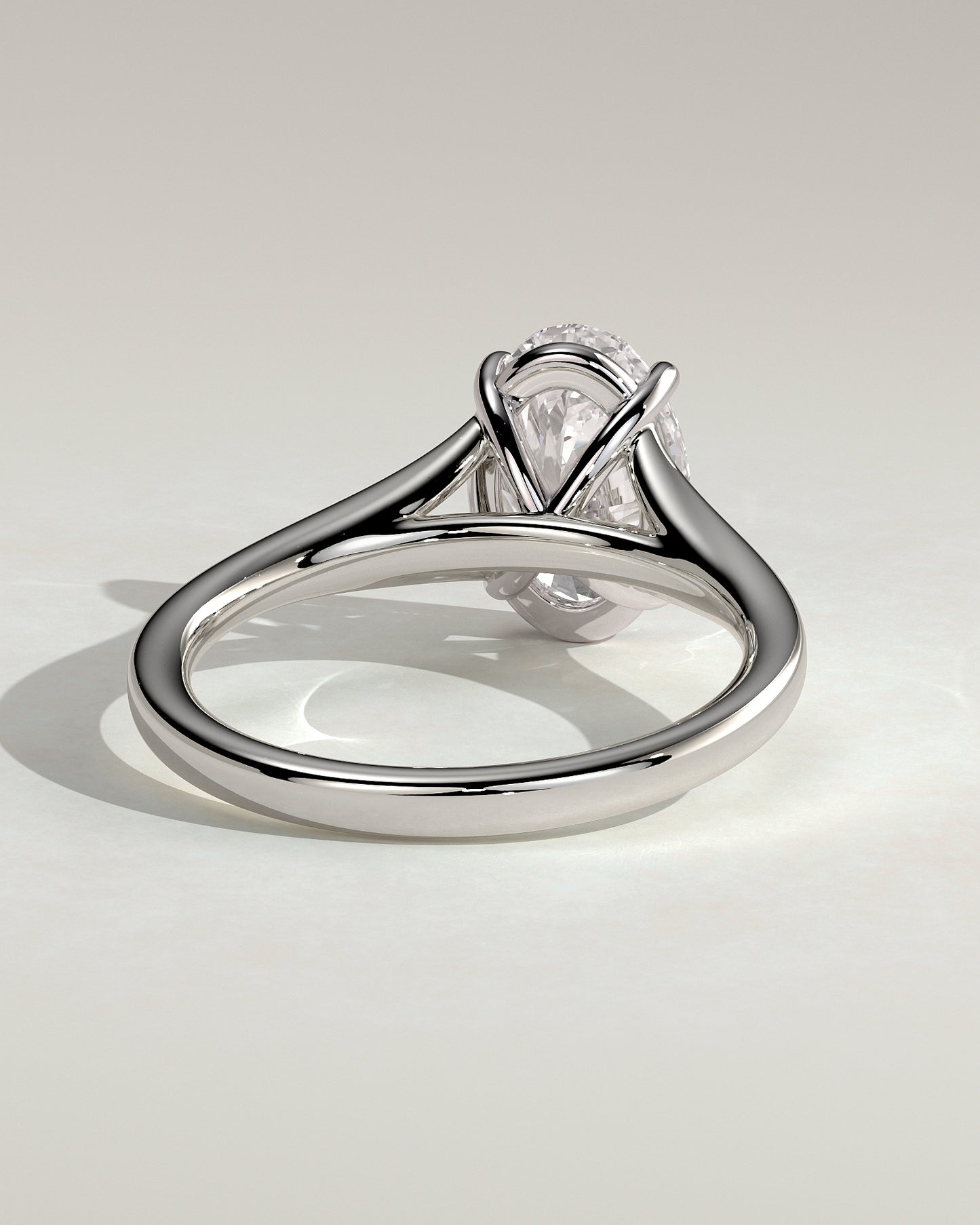 Blair - Oval Claw Solitaire with Split Shank and Cathedral High Setting Engagement Ring - Platinum - White Gold / Platinum 2ct