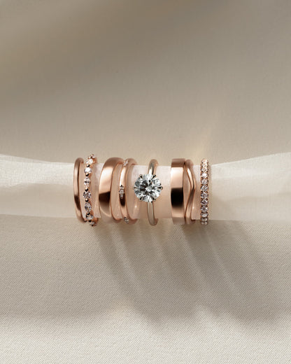 Anna - Round Claw Solitaire with Hidden Halo Engagement Ring - Rose Gold - rose gold - Lara Jewels