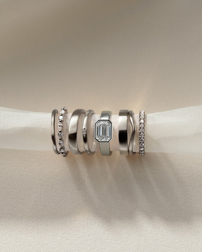 Adrian - Statement Emerald East West Bezel Solitaire with Flat Cigar Band Engagement Ring - White Gold - white gold - Lara Jewels