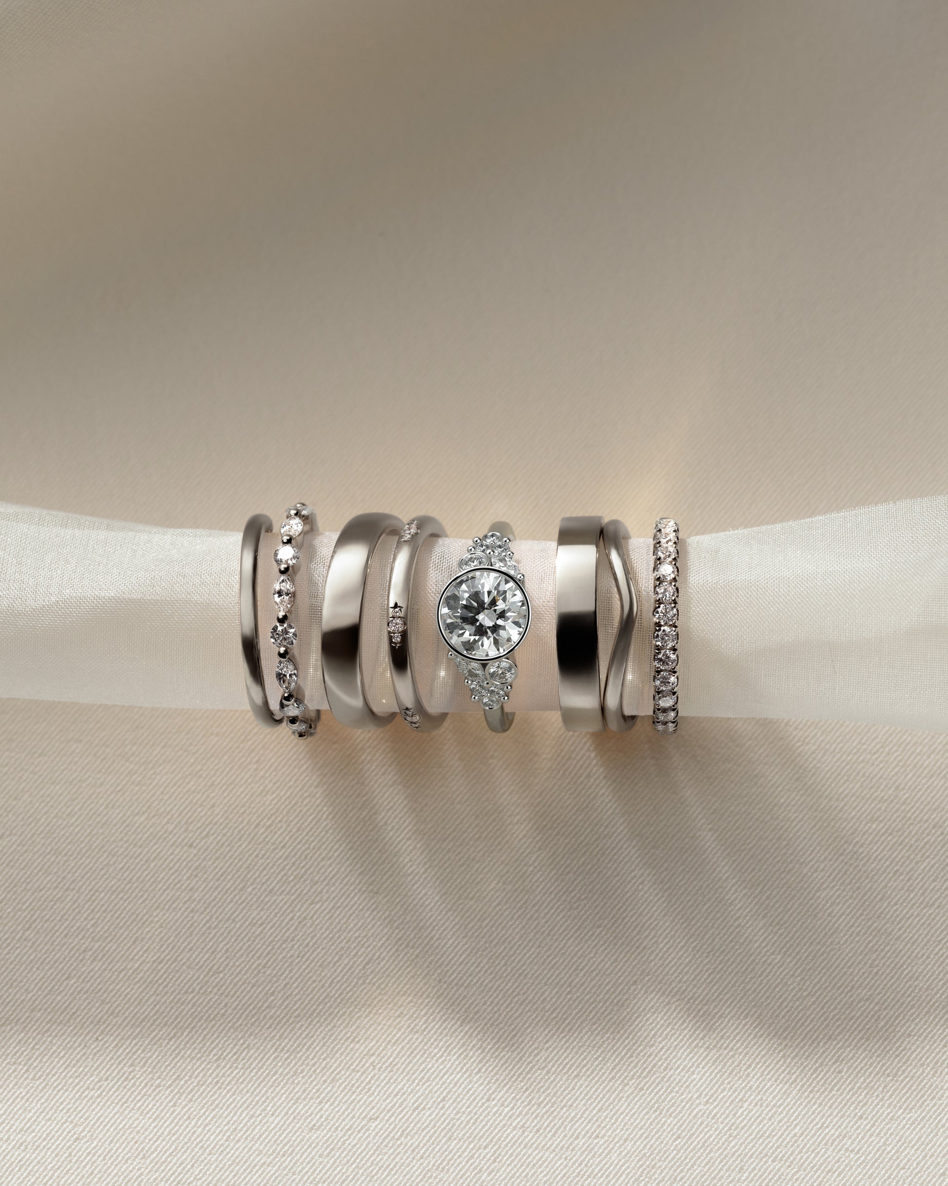 Alessia - Round Bezel Solitaire with Clustered Round-Marquise Mixed Set Shoulder Stones Engagement Ring - Platinum - White Gold / Platinum 2ct
