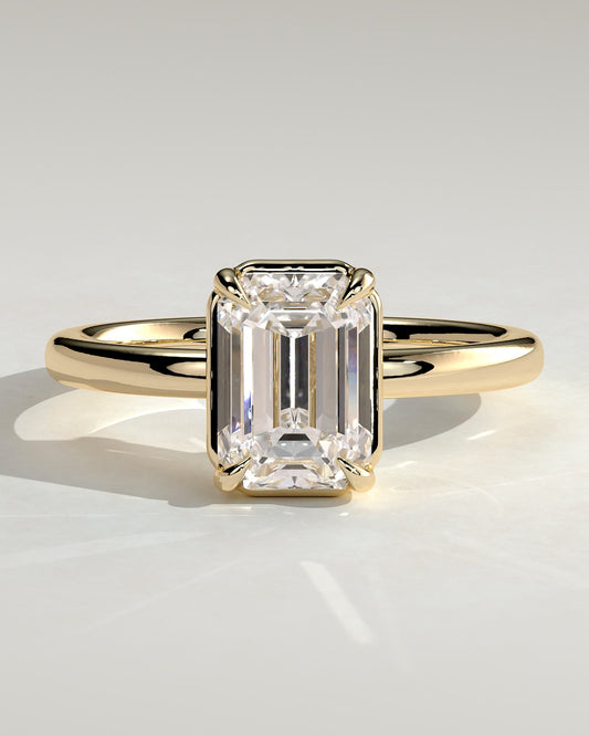 Matisse - Emerald Claw Solitaire with Bezel Frame Engagement Ring - Yellow Gold