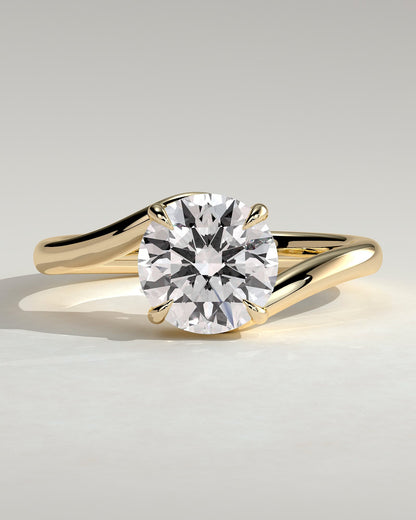 Kimia - Round Claw Solitaire with Bypass Band Engagement Ring - Yellow Gold