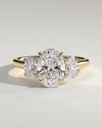 Isla - Oval Claw Trilogy with Oval Side Stones Engagement Ring - Yellow Gold