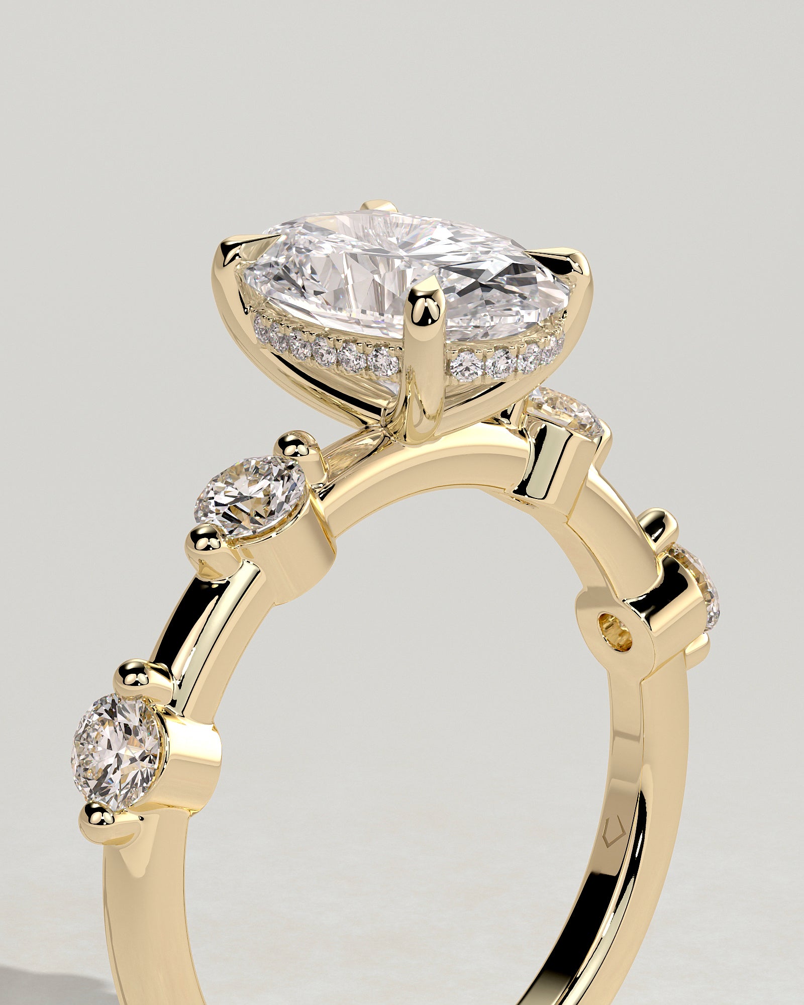 Arwen - Oval Claw Solitaire with 4 Spaced Round Accent Stones and Hidden Halo Engagement Ring - Yellow Gold - Yellow Gold 2ct