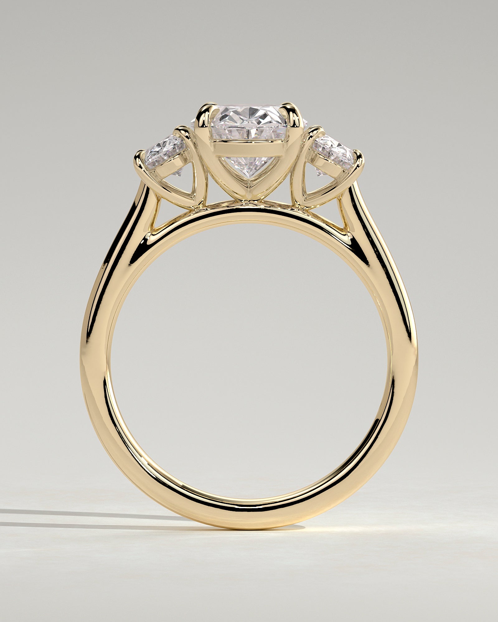 Isla - Oval Claw Trilogy with Oval Side Stones Engagement Ring - Yellow Gold - Yellow Gold 2ct