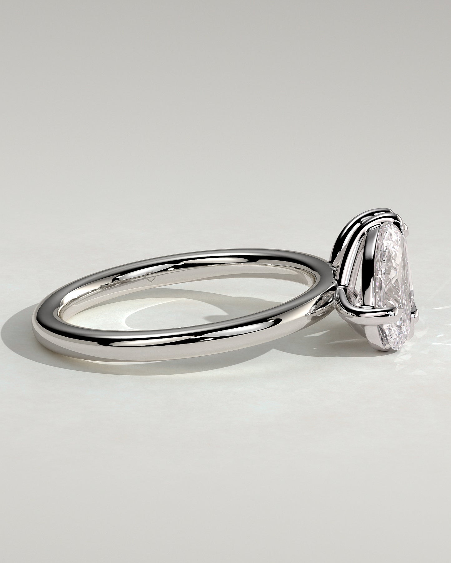 Amor - Pear and Emerald Claw Toi et Moi Engagement Ring - Platinum - White Gold / Platinum 2ct