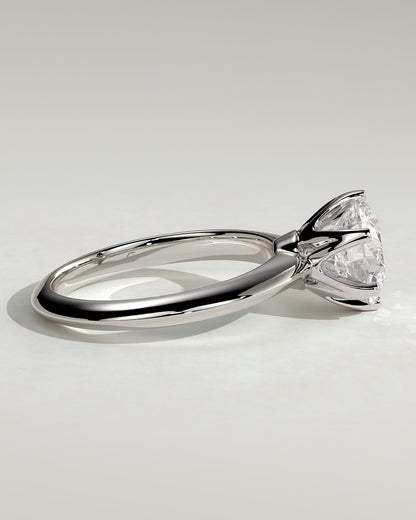 Caroline - Round Claw Solitaire with Knife Edge Band Engagement Ring - Platinum