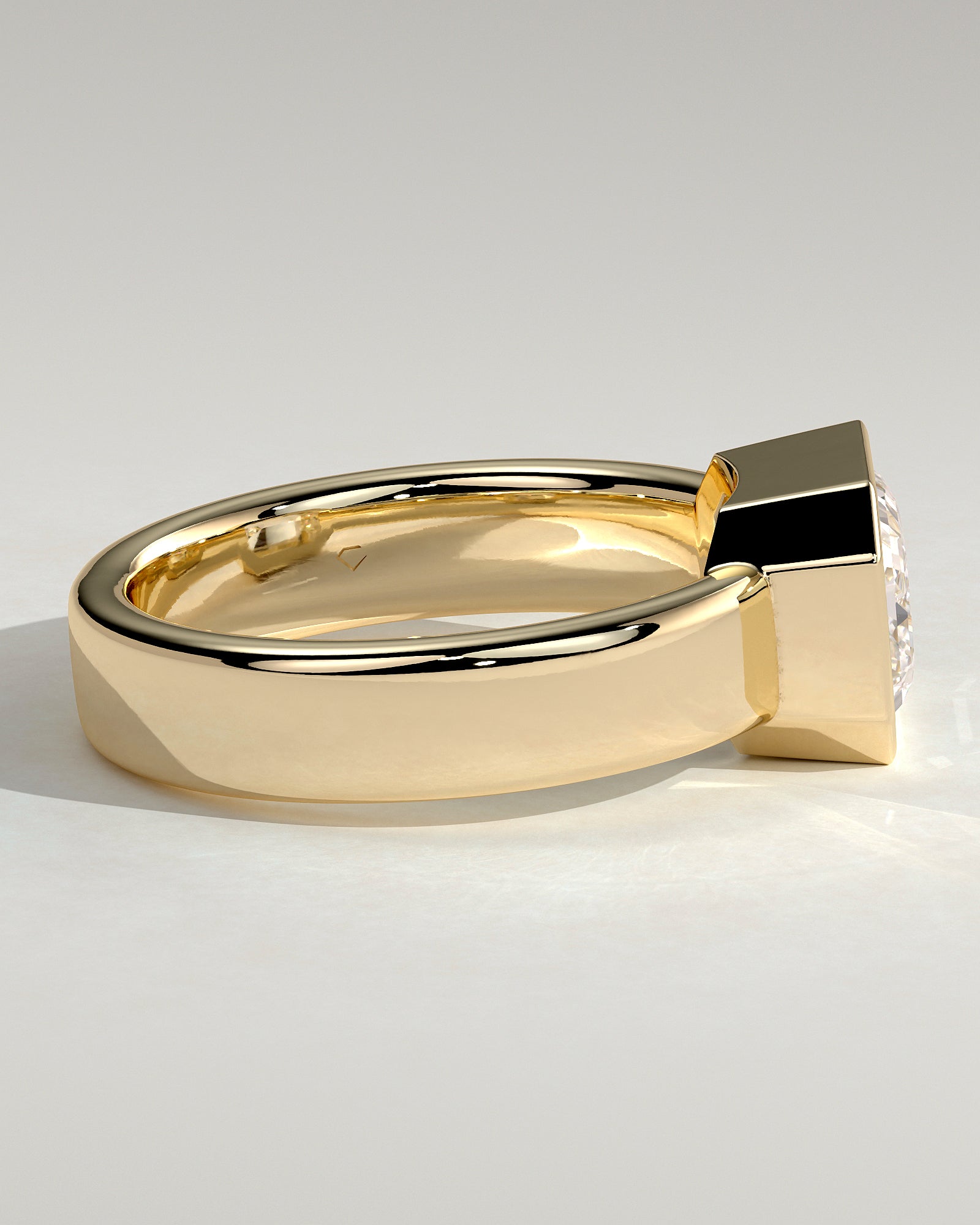 Adrian - Statement Emerald East West Bezel Solitaire with Flat Cigar Band Engagement Ring - Yellow Gold - Yellow Gold 2ct