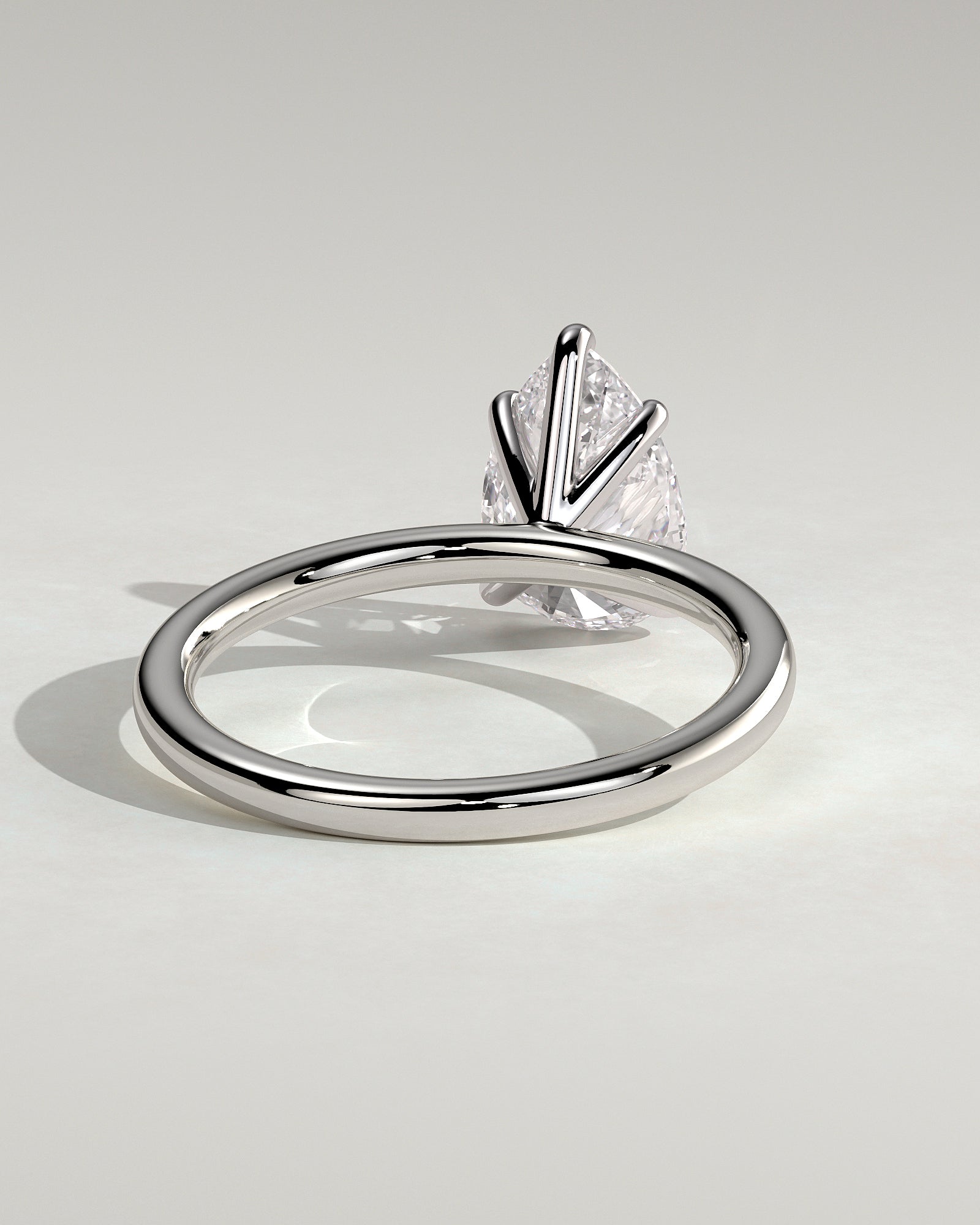 Alia - Pear Claw Solitaire Engagement Ring - Platinum - White Gold / Platinum 2ct