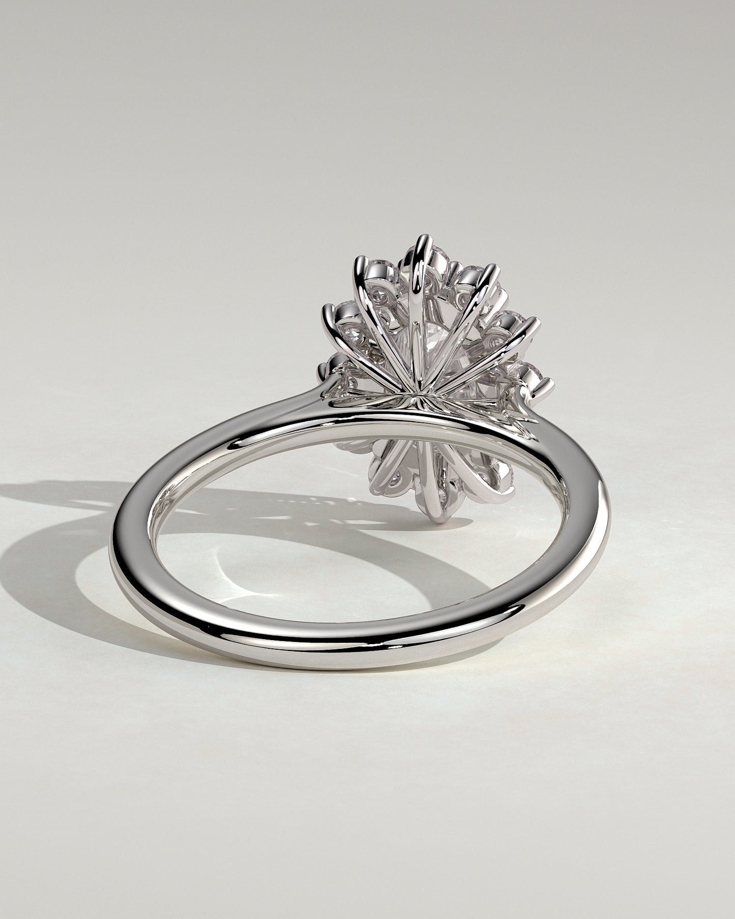 Arielle - Oval Claw Solitaire with Sunburst Halo and Cathedral High Setting Engagement Ring - Platinum - White Gold / Platinum 2ct