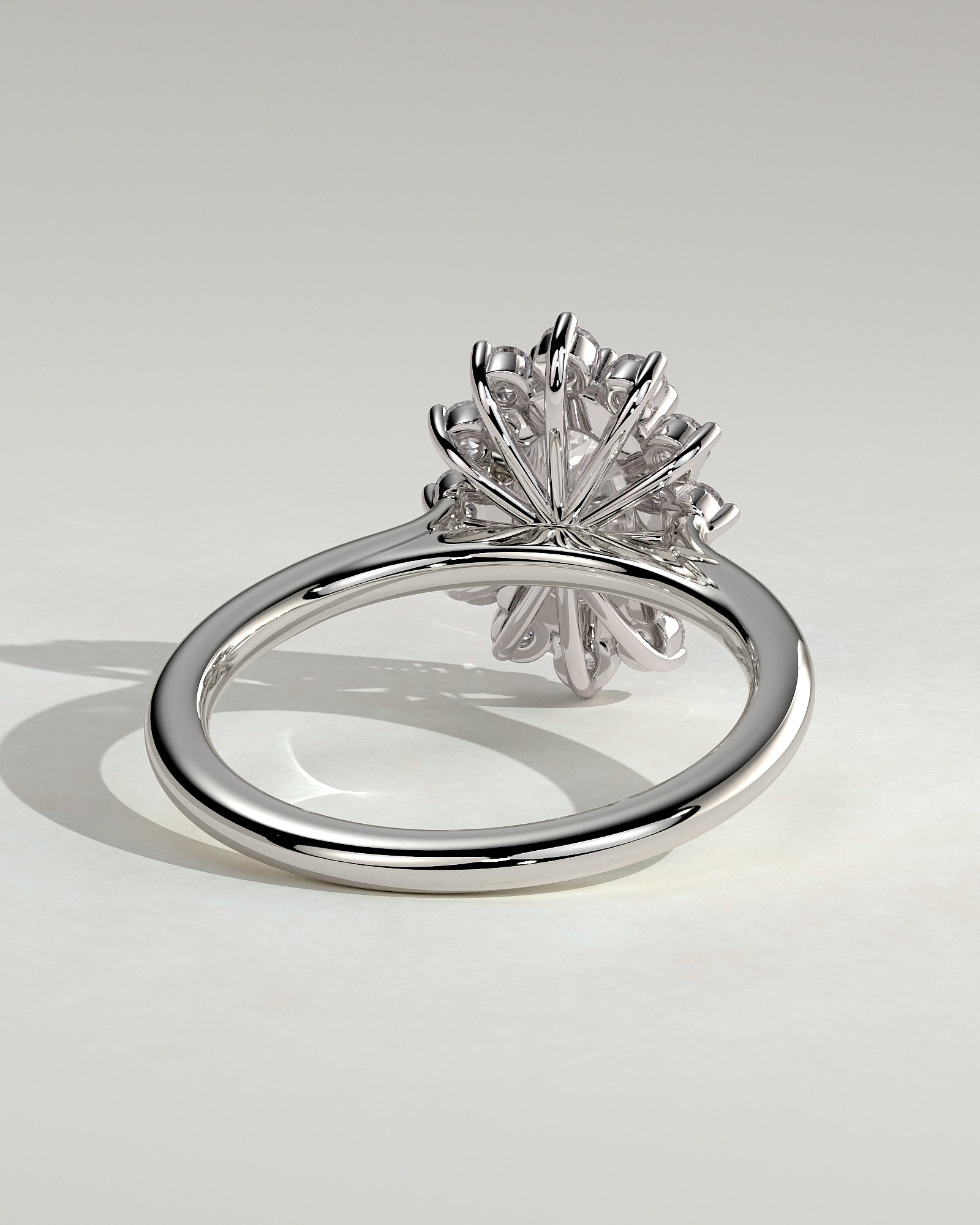 Arielle - Oval Claw Solitaire with Sunburst Halo and Cathedral High Setting Engagement Ring - Platinum - White Gold / Platinum 2ct