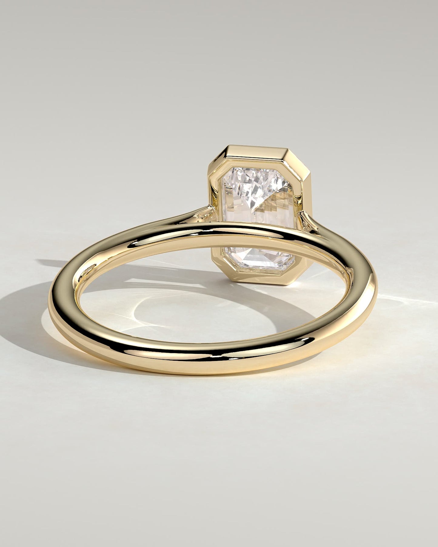 Journee - Statement Emerald Bezel Solitaire with Open Cathedral High Setting Engagement Ring - Yellow Gold