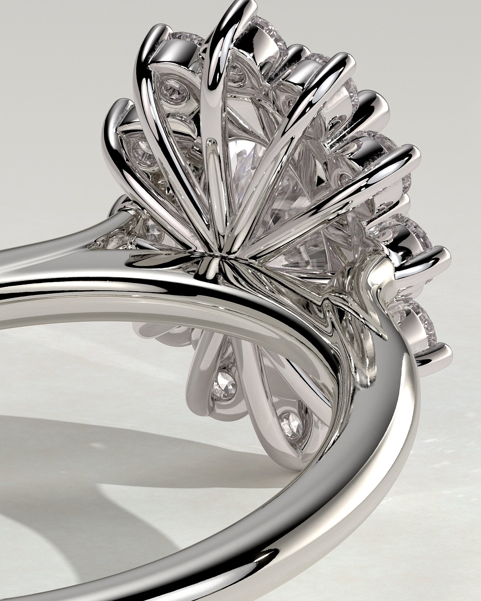 Arielle - Oval Claw Solitaire with Sunburst Halo and Cathedral High Setting Engagement Ring - Platinum - White Gold / Platinum 2ct