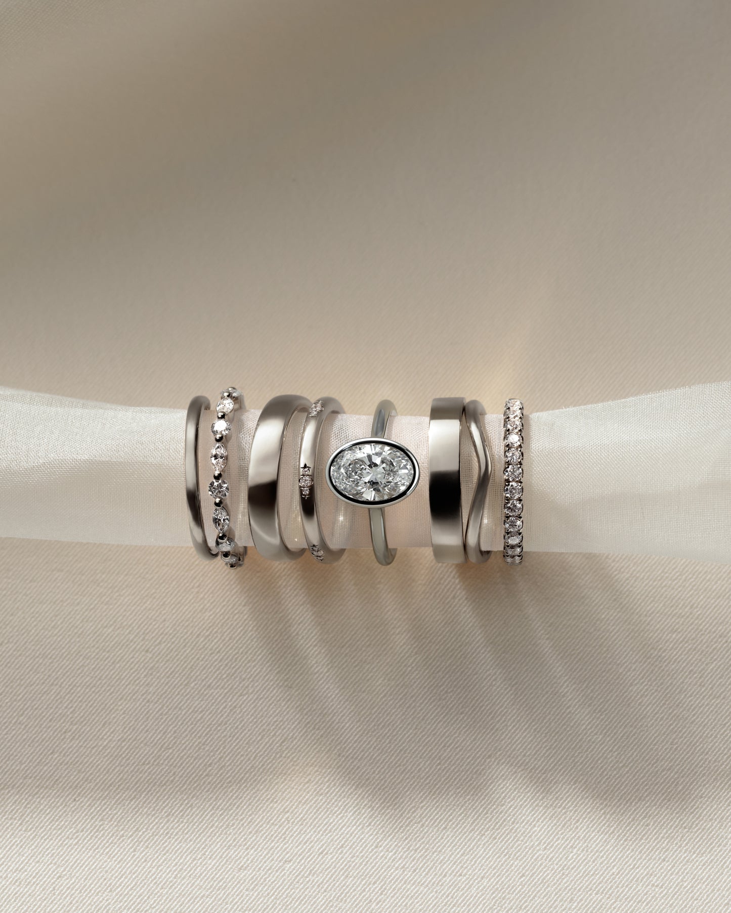 Daphne - Oval Bezel Solitaire with Cathedral High Setting Engagement Ring - Platinum - White Gold / Platinum 2ct