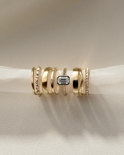 Journee - Statement Emerald Bezel Solitaire with Open Cathedral High Setting Engagement Ring - Yellow Gold