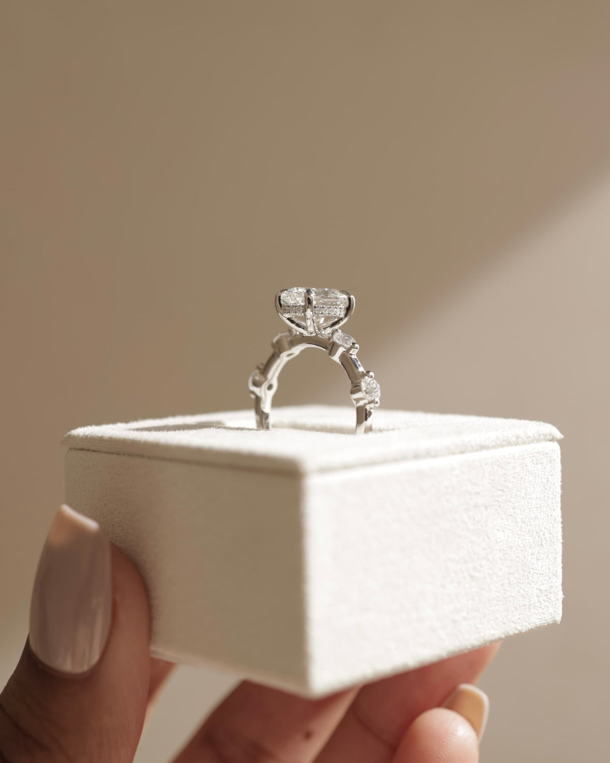 Arwen - Oval Claw Solitaire with 4 Spaced Round Accent Stones and Hidden Halo Engagement Ring - Yellow Gold