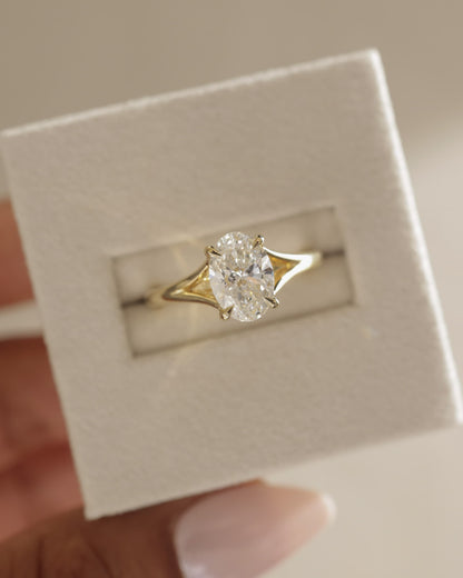 Blair - Oval Claw Solitaire with Split Shank and Cathedral High Setting Engagement Ring - Yellow Gold