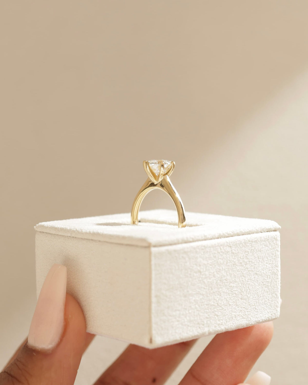 Gabrielle - Round Claw Solitaire with Square Tips and Solid Cathedral High Setting Engagement Ring - Rose Gold